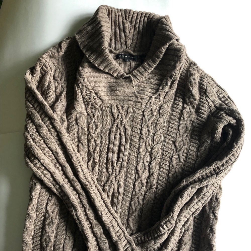Brown Chunky Cable Knit Sweater with Folded Neck